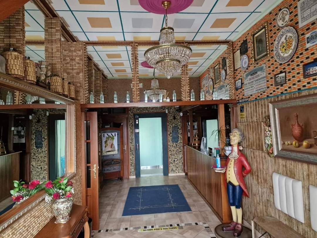 Hotel Os Pazos Familiar 캄바도스 외부 사진