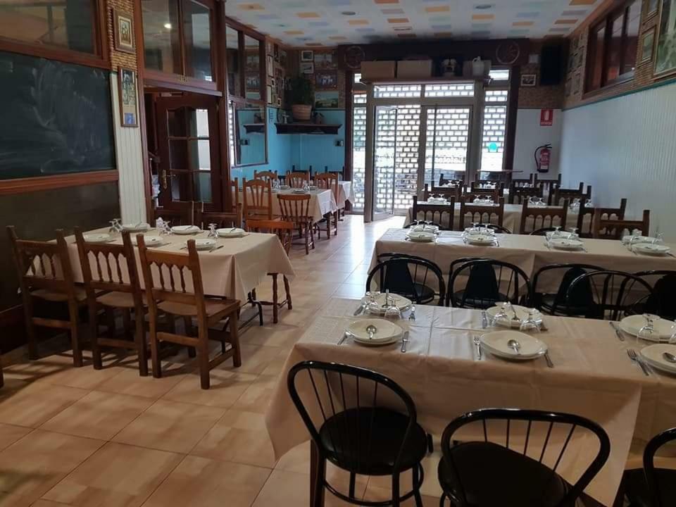 Hotel Os Pazos Familiar 캄바도스 외부 사진